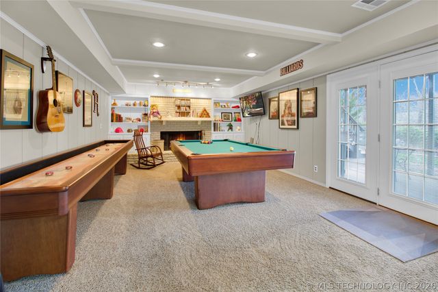 1411 Yorktown Lane, Bartlesville, OK 74006