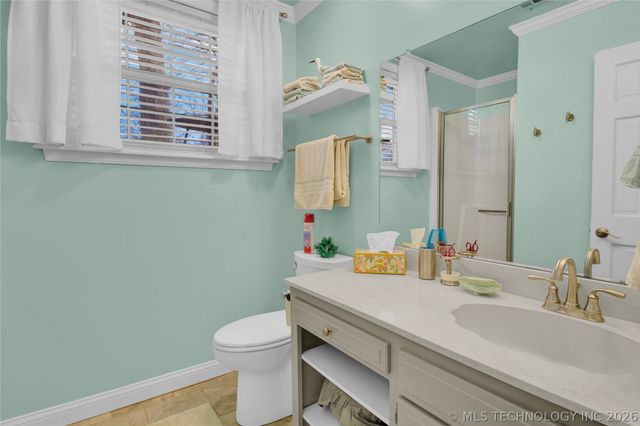 1411 Yorktown Lane, Bartlesville, OK 74006