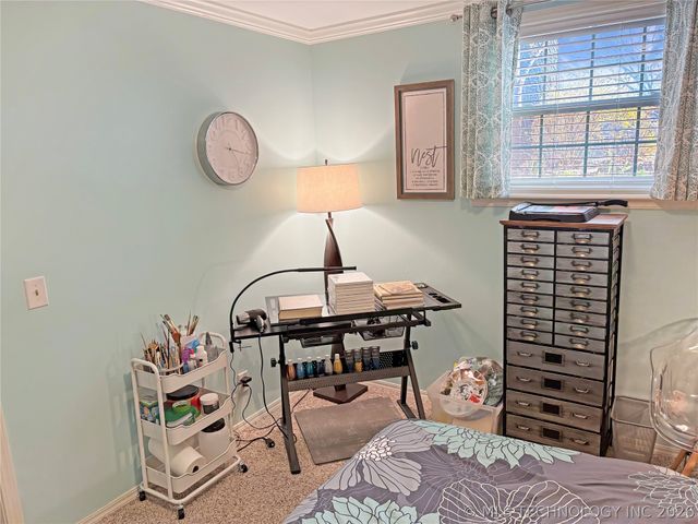 1411 Yorktown Lane, Bartlesville, OK 74006