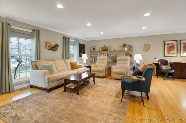 1411 Yorktown Lane, Bartlesville, OK 74006