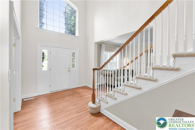 4325 Crosswinds Drive, Easton, PA 18045