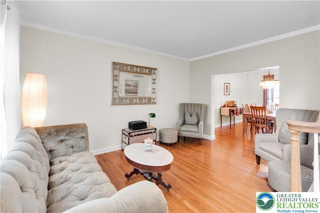 4325 Crosswinds Drive, Easton, PA 18045