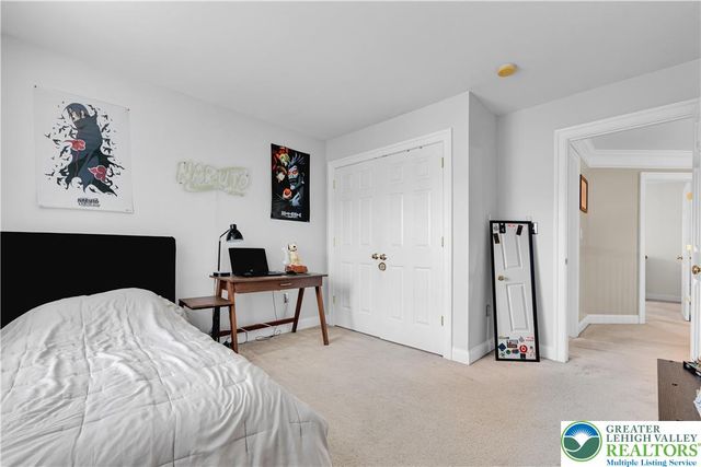 4325 Crosswinds Drive, Easton, PA 18045