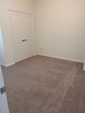 126 W Coralburst Loop, Montgomery, TX 77316