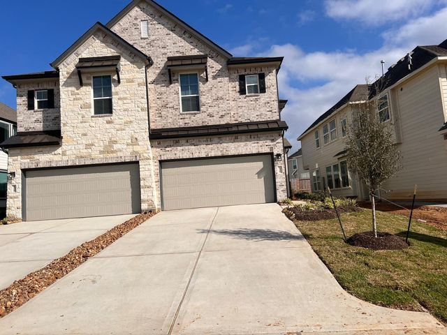 126 W Coralburst Loop, Montgomery, TX 77316