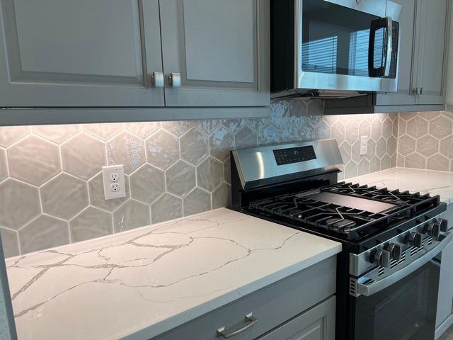 126 W Coralburst Loop, Montgomery, TX 77316