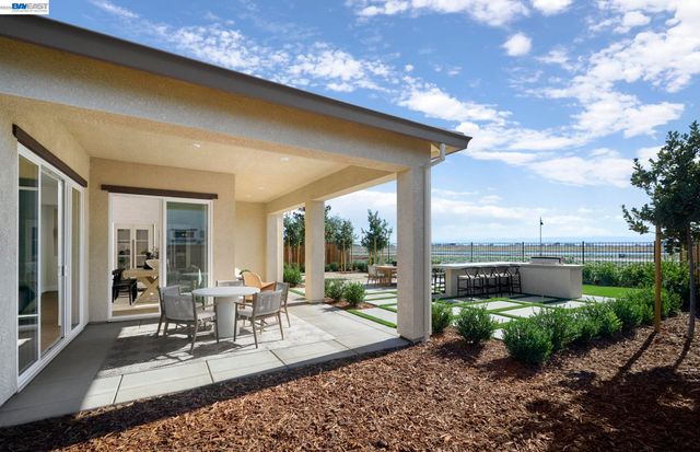 3498 Bradbury Avenue, Lathrop, CA 95330