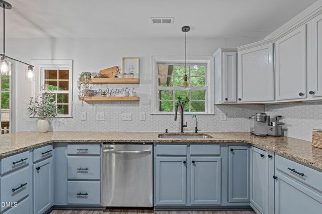 629 Texanna Way, Holly Springs, NC 27540