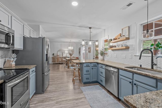 629 Texanna Way, Holly Springs, NC 27540