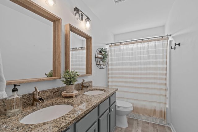 629 Texanna Way, Holly Springs, NC 27540