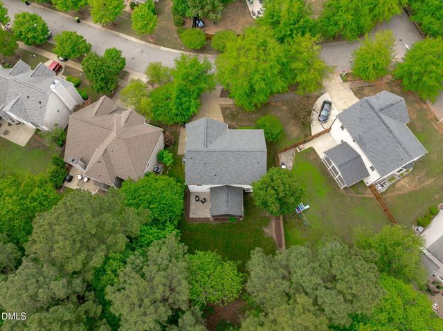 629 Texanna Way, Holly Springs, NC 27540