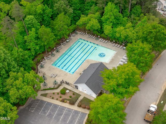 629 Texanna Way, Holly Springs, NC 27540