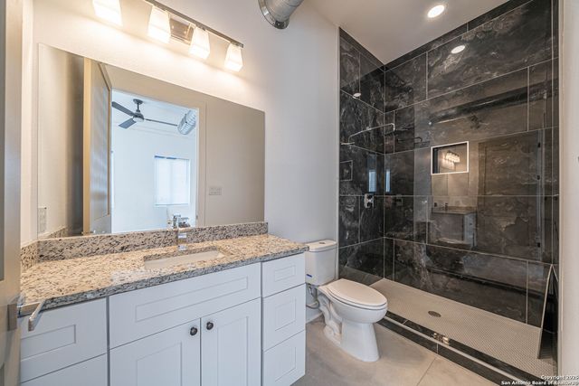 118 CLARK AVE, San Antonio, TX 78203