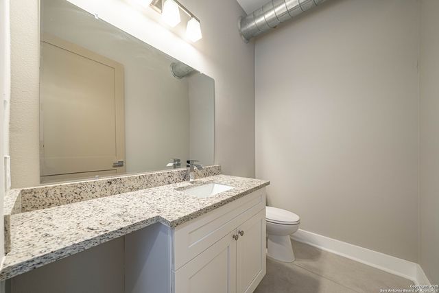 118 CLARK AVE, San Antonio, TX 78203