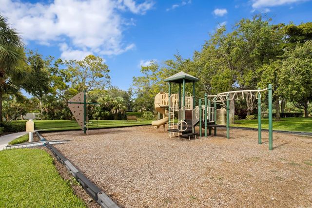 7244 HAMILTON ROAD 7244, Bradenton, FL 34209