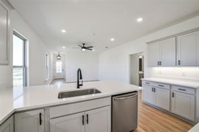 40704 Pessi Road, Magnolia, TX 77354