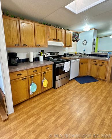 430230 E 1148 Road, Porum, OK 74455