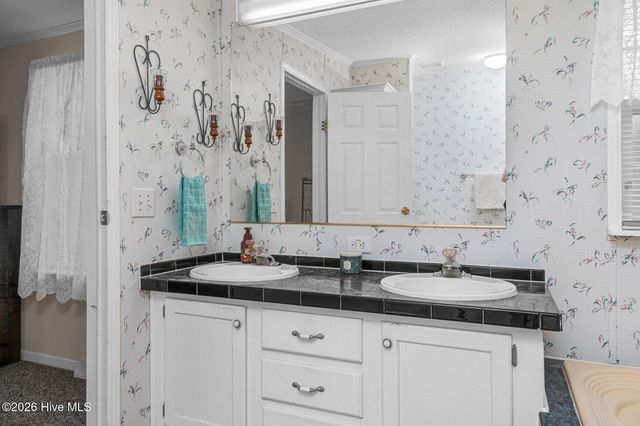 5302 Joe Ellen Road, Battleboro, NC 27809