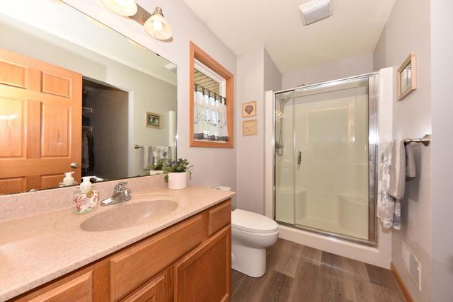 1300 Goldcrest COURT, West Bend, WI 53095