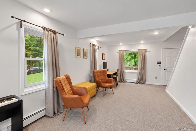 28 Beaverbrook Road, New Windsor, NY 12553