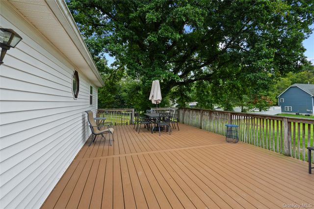 28 Beaverbrook Road, New Windsor, NY 12553