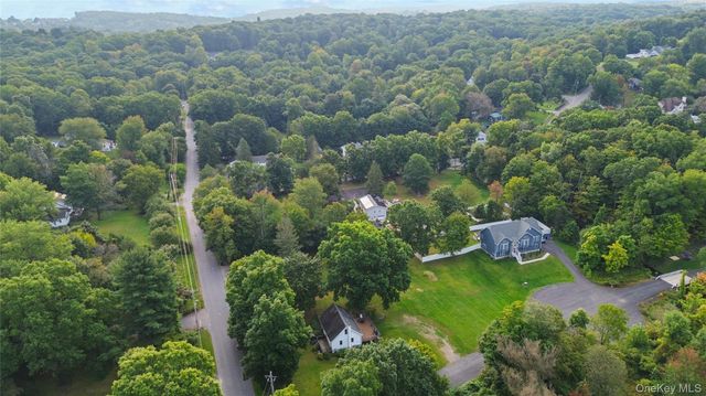 28 Beaverbrook Road, New Windsor, NY 12553