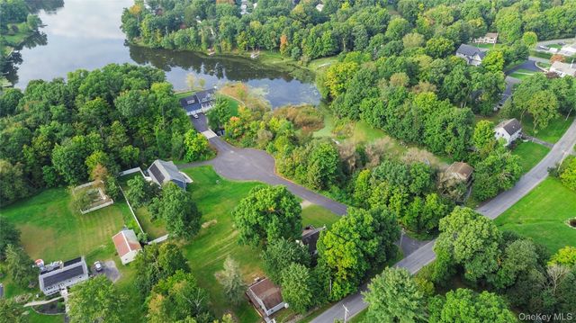 28 Beaverbrook Road, New Windsor, NY 12553