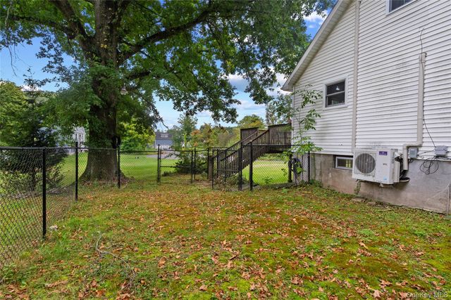 28 Beaverbrook Road, New Windsor, NY 12553
