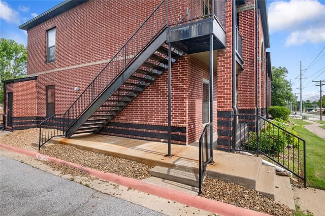 1115 N Leverett Avenue 205, Fayetteville, AR 72703