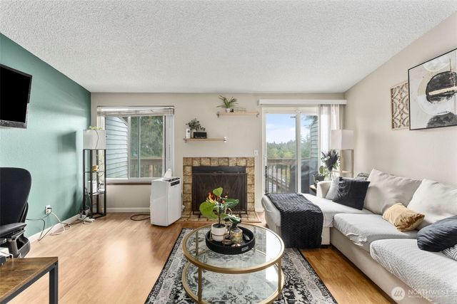 15625 42nd Avenue S #C12, Tukwila, WA 98188