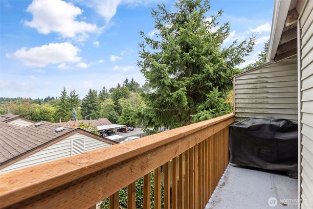 15625 42nd Avenue S #C12, Tukwila, WA 98188