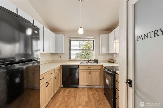 15625 42nd Avenue S #C12, Tukwila, WA 98188