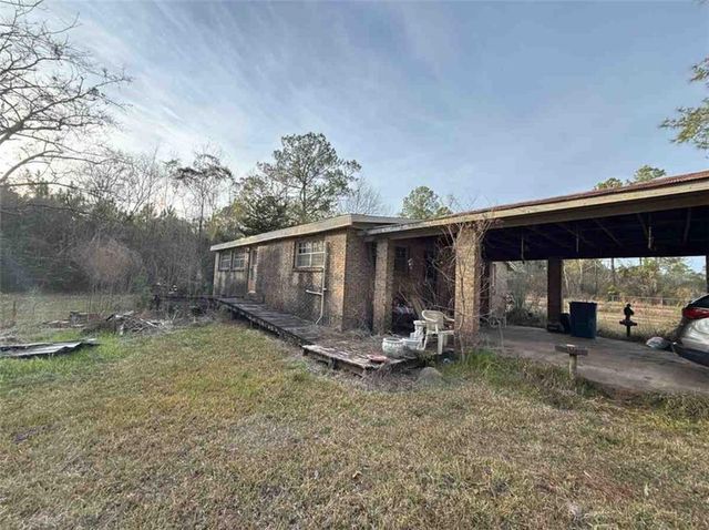 6771 Taylor Avenue, Irvington, AL 36544