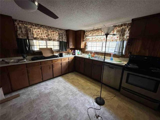 6771 Taylor Avenue, Irvington, AL 36544