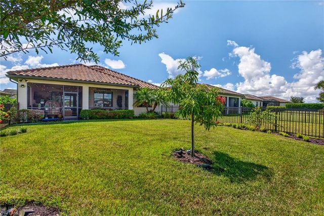 19605 Utopia LN, Estero, FL 33928