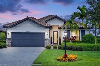 19605 Utopia LN, Estero, FL 33928