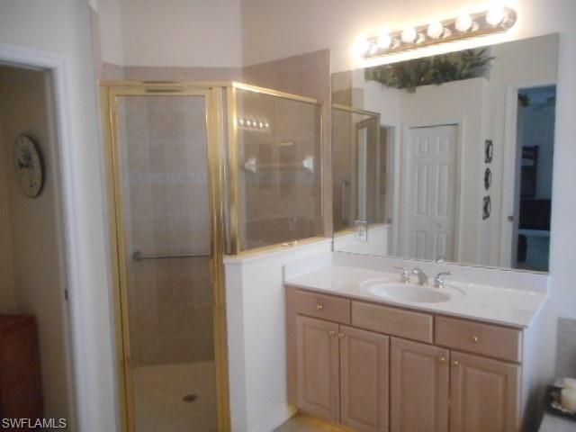 4642 Baincrest CT, Lehigh Acres, FL 33973