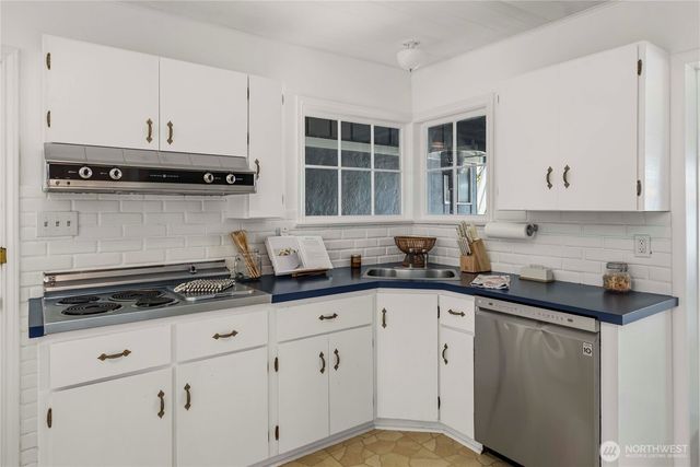 14103 E State Route 106, Belfair, WA 98528