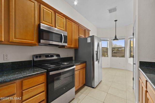 13668 E High Plains Ranch Street, Vail, AZ 85641