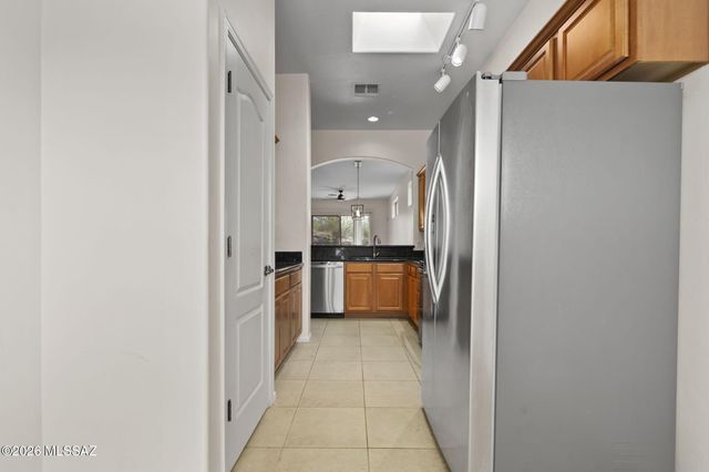 13668 E High Plains Ranch Street, Vail, AZ 85641