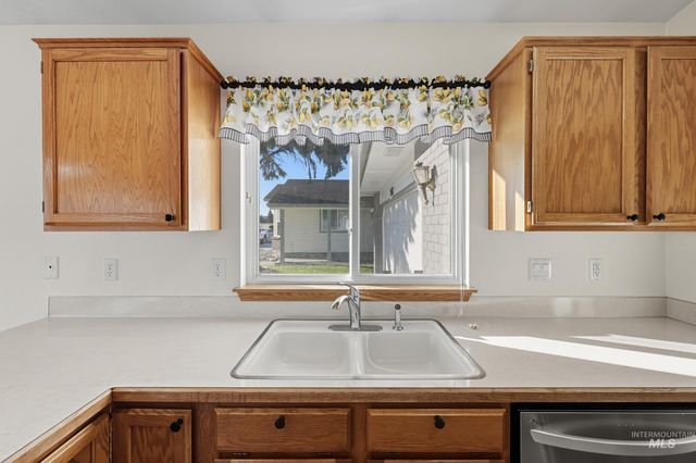 1100 Burnett Drive 228 A, Nampa, ID 83651