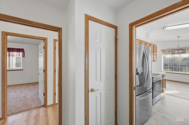 1100 Burnett Drive 228 A, Nampa, ID 83651