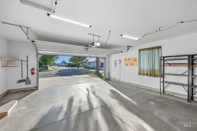 1100 Burnett Drive 228 A, Nampa, ID 83651