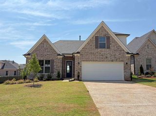 220 GREEN WILLOW DR, Oakland, TN 38060