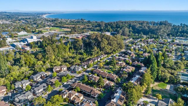 3015 Arlington Drive, Aptos, CA 95003