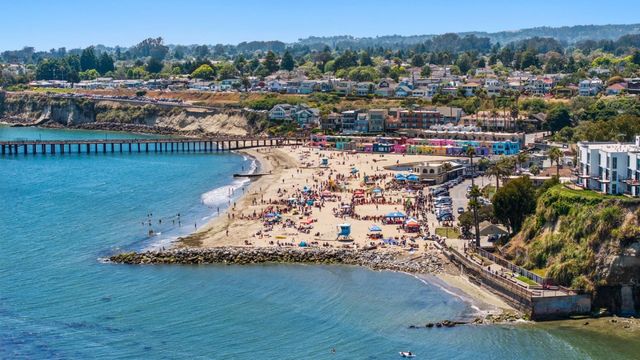 3015 Arlington Drive, Aptos, CA 95003