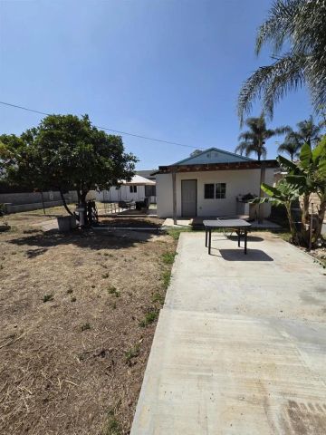 5862 Schuyler St, San Diego, CA 92139