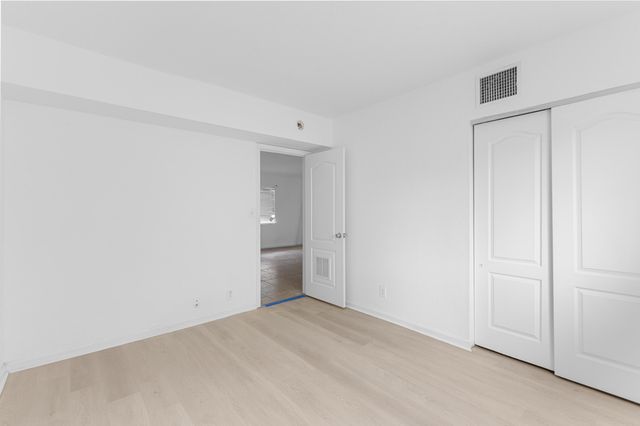 2655 NE 8th Avenue 106, Wilton Manors, FL 33334