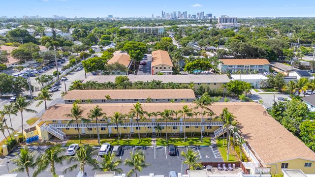 2655 NE 8th Avenue 106, Wilton Manors, FL 33334