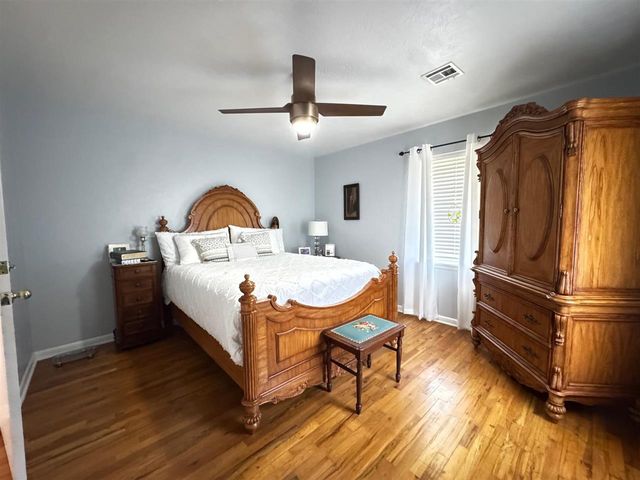 314 E Cole Ave, Fletcher, OK 73541